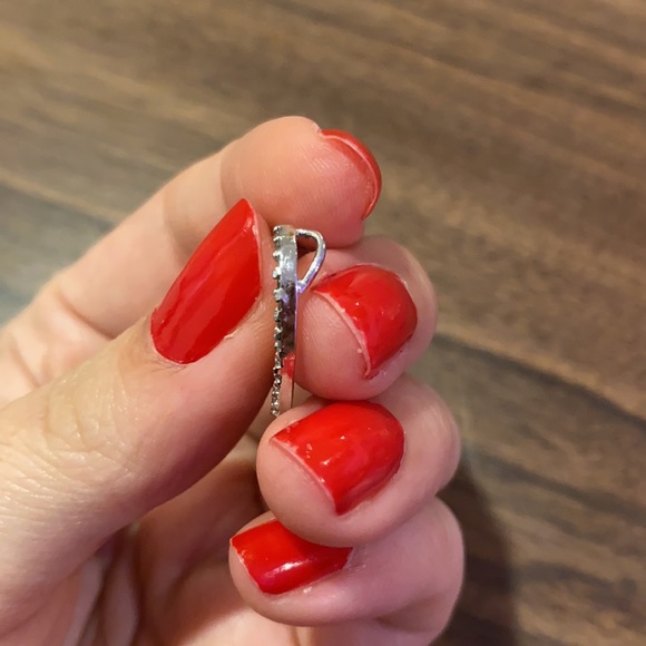 Sterling silver and diamond heart pendant. - Picture 4 of 5